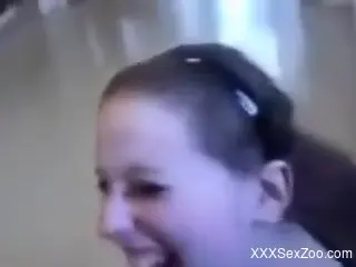 Romantic video with a fun-loving zoophile gal