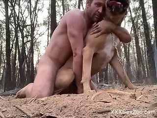 Muscular dude getting fucked before fucking the beast
